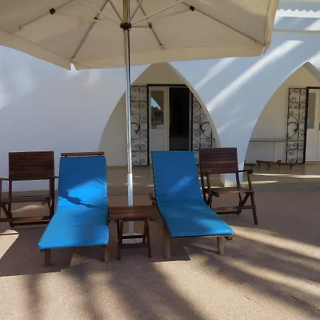 Casa Tres Palmeiras 住宿加早餐酒店 波尔蒂芒