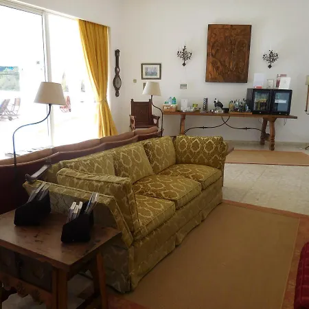 Casa Tres Palmeiras 住宿加早餐酒店