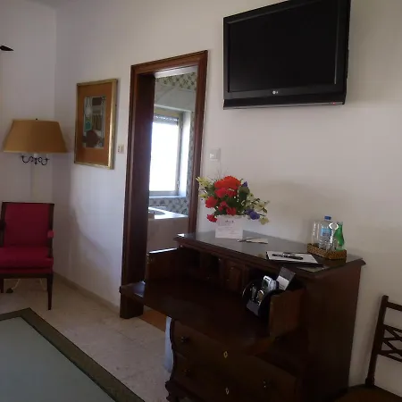 Casa Tres Palmeiras 住宿加早餐酒店