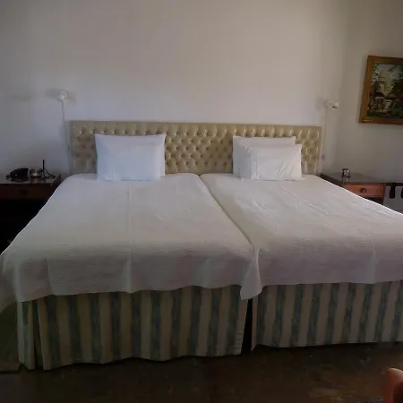 Panzió Casa Tres Palmeiras *