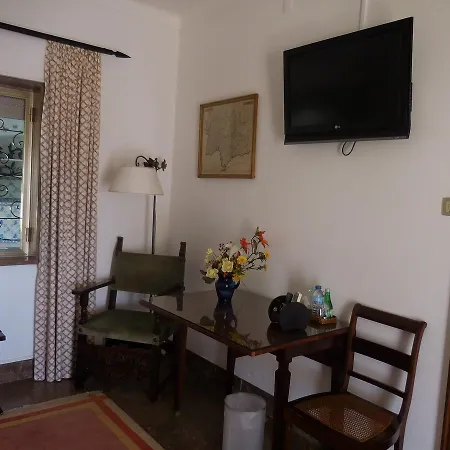 Panzió Casa Tres Palmeiras *