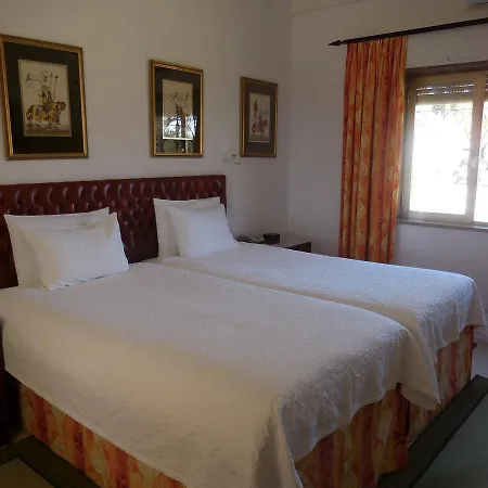Bed & Breakfast Casa Tres Palmeiras Portimao