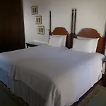 Casa Tres Palmeiras Couette-café Portimão