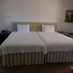 Panzió Casa Tres Palmeiras *
